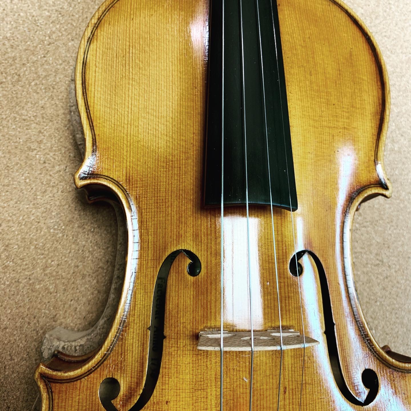 Image of the repaired instrument.